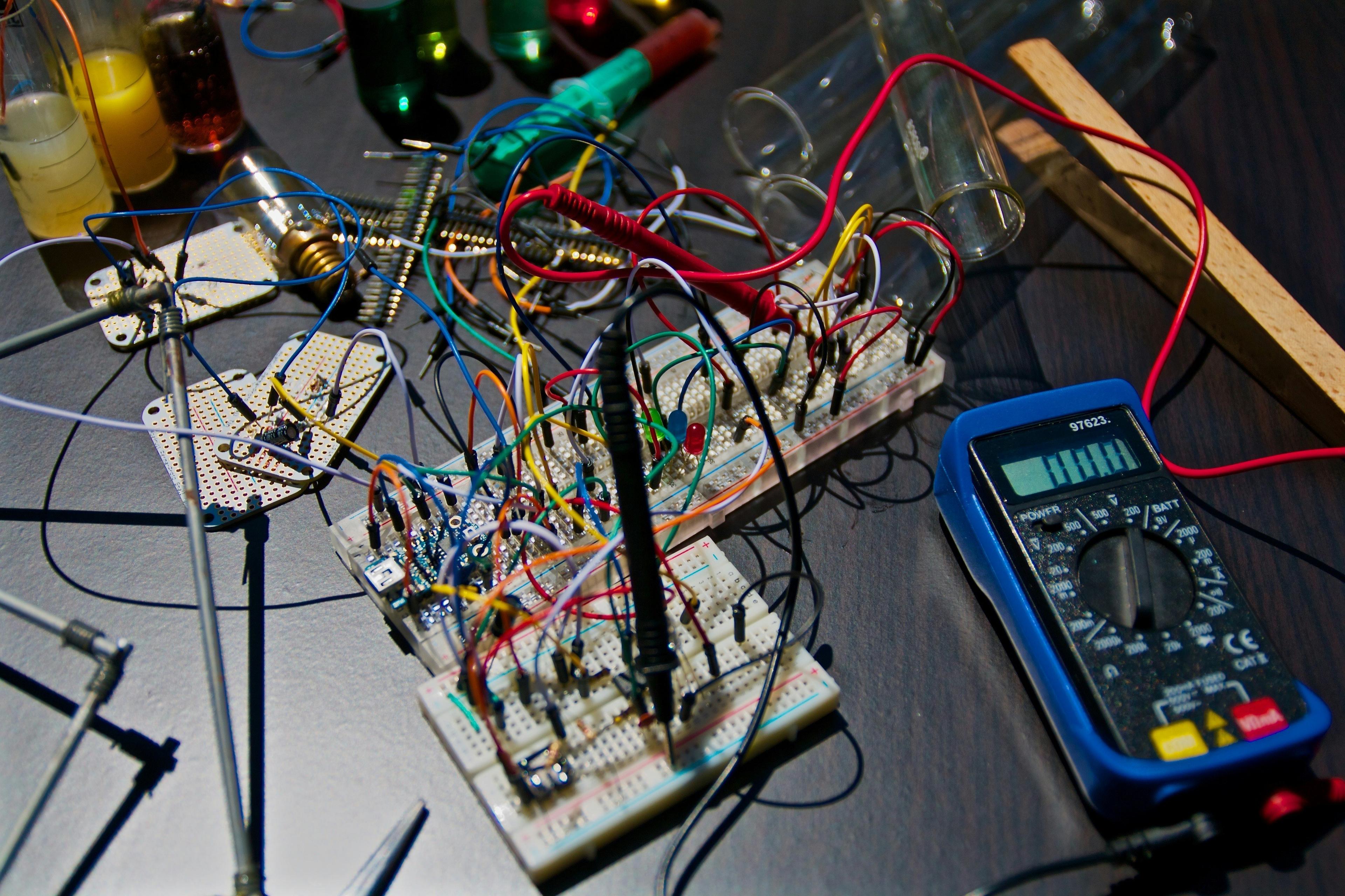 Electrical and Electronics Repairers, Commercial and Industrial Equipment